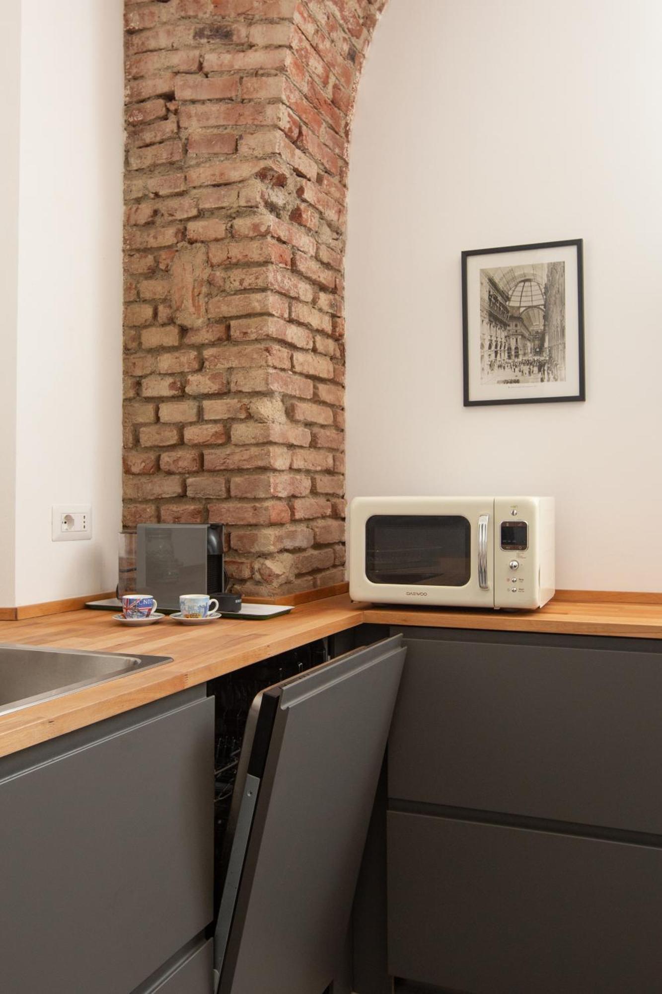 Design Lab - New Exclusive Apartment Milaan Buitenkant foto